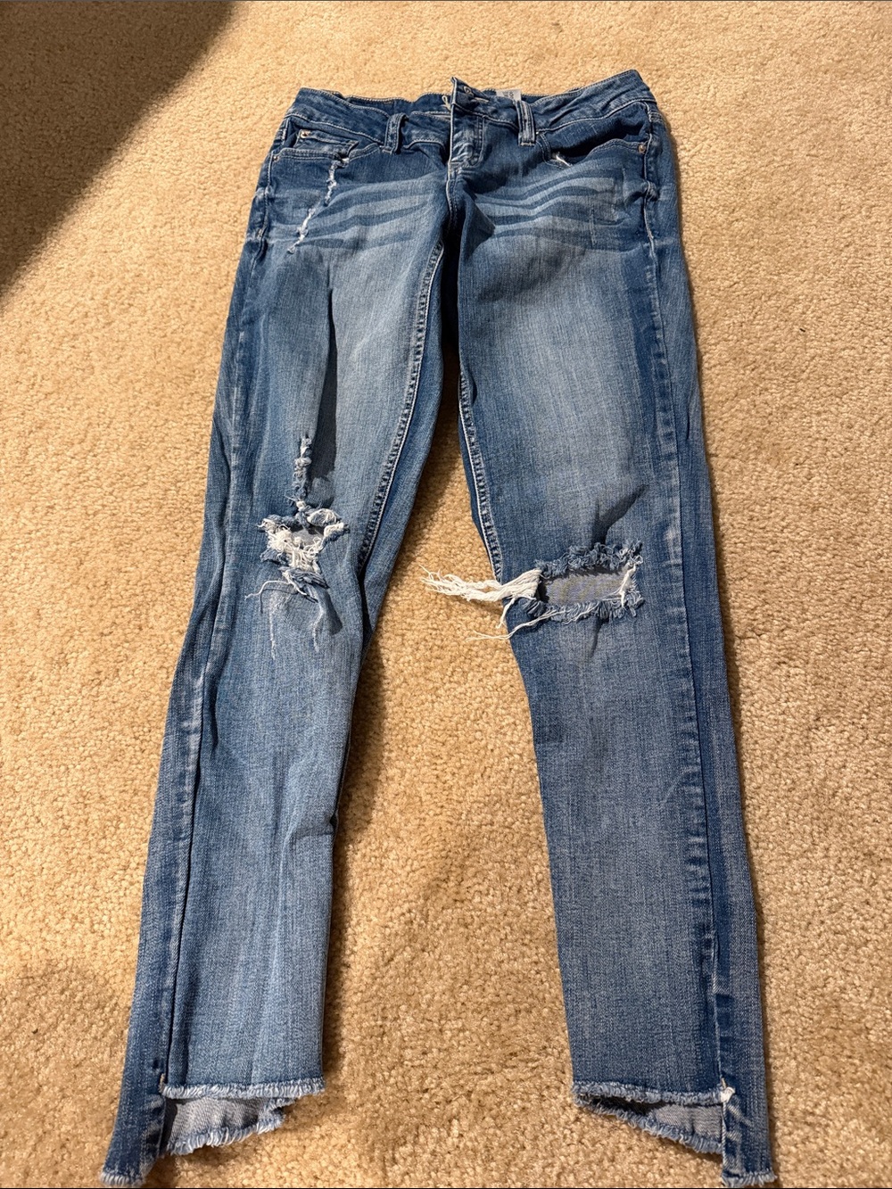 Soundgirl Classic Distressed Women's ankle Blue Jeans